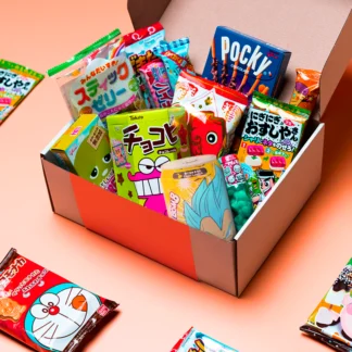 een Japanse snackbox met 12 snacks